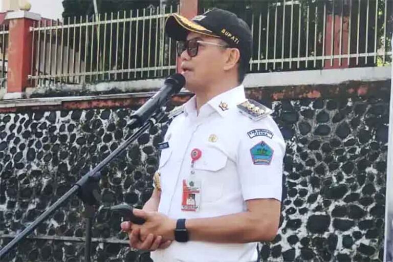 JG Apel perdana